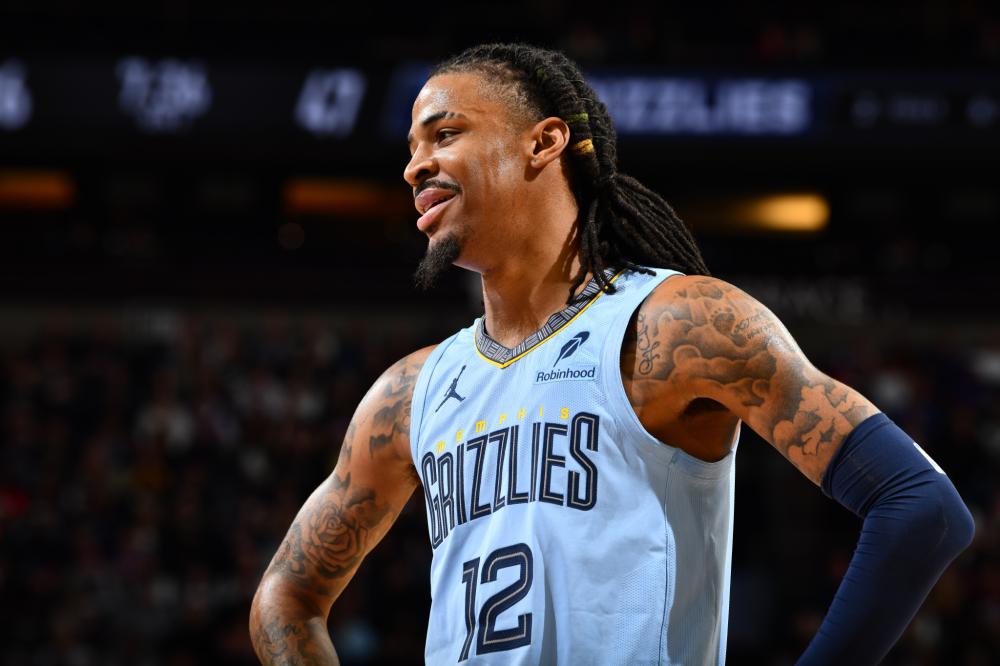 门将发出正 门将发出正