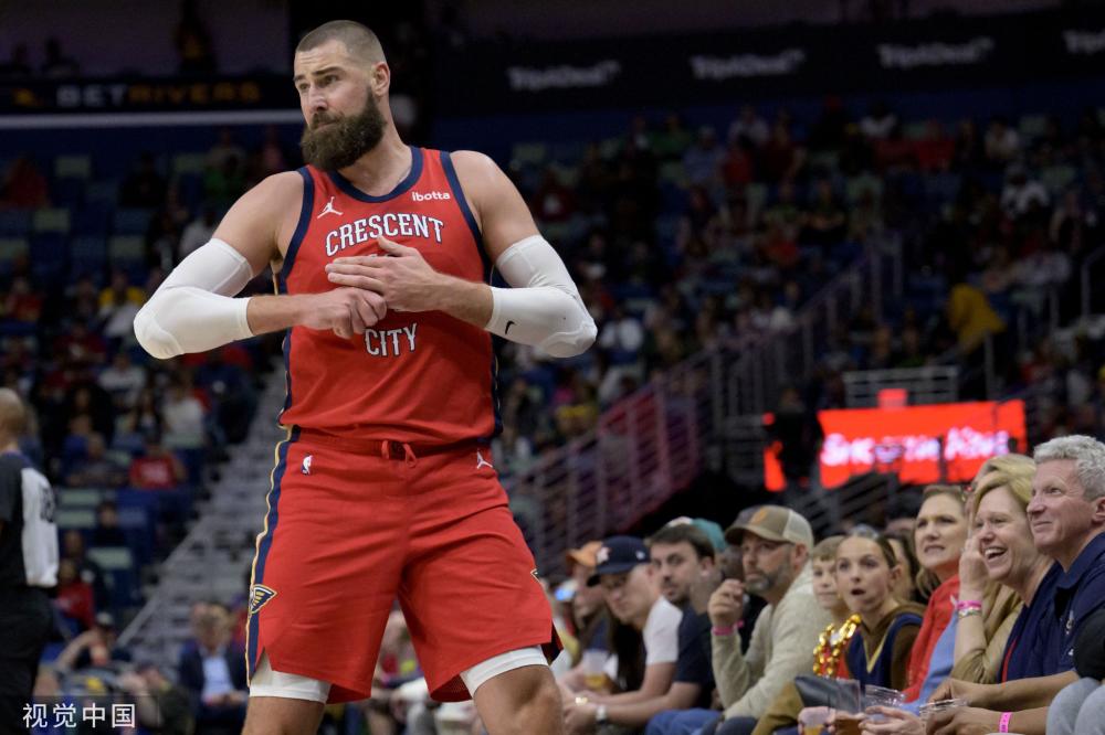 这座球场见 这座球场见