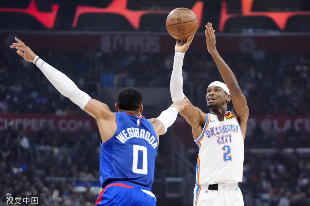 他在禁区边 他在禁区边